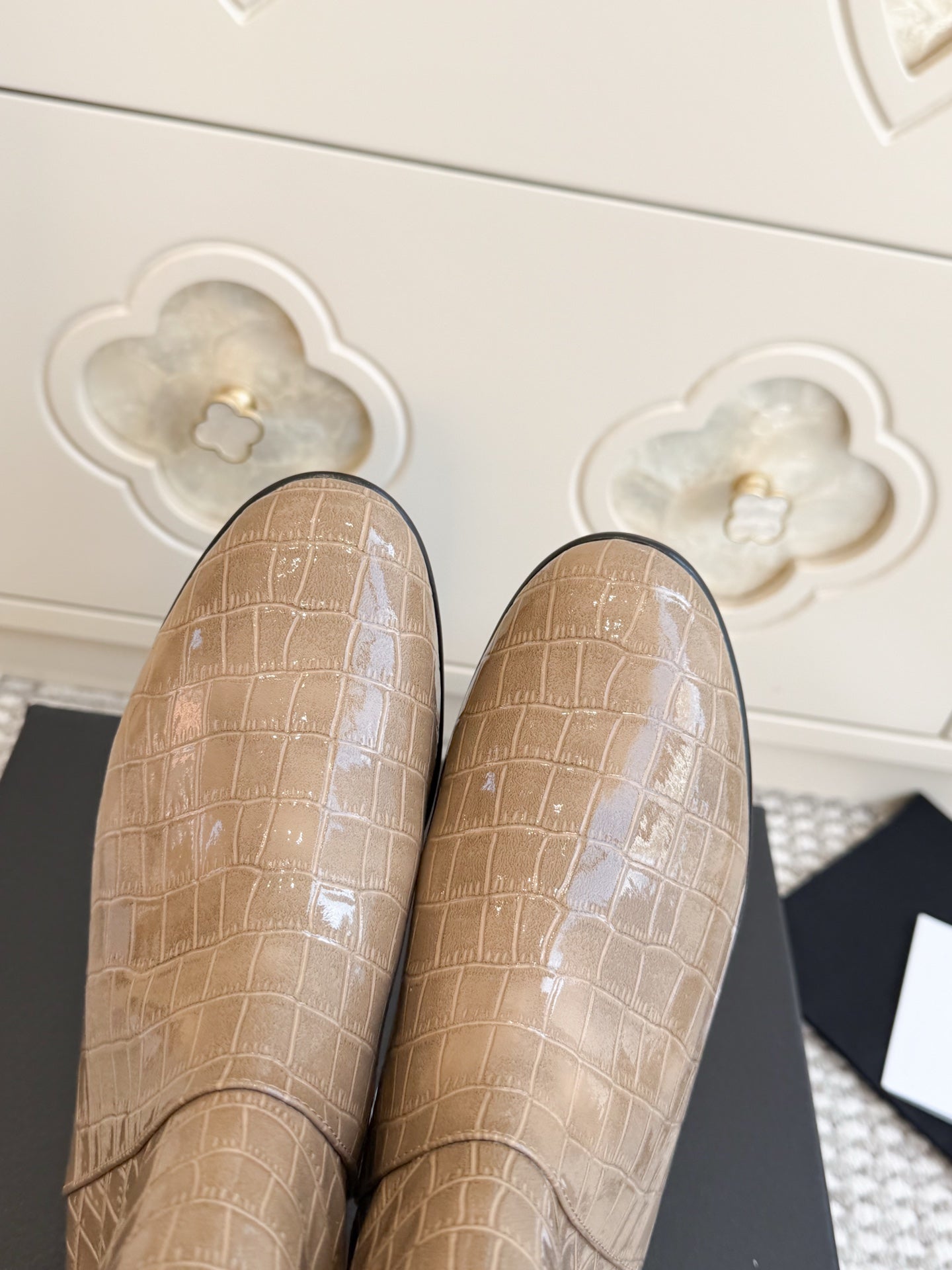 CHANEL 26S SHORT BOOTS IN BEIGE PATENT CROCODILE EMBOSSED