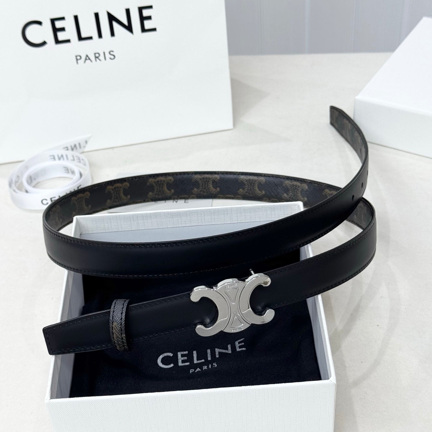 CELINE 26S BELT 25 MM IN BLACK CALFSKIN 654842