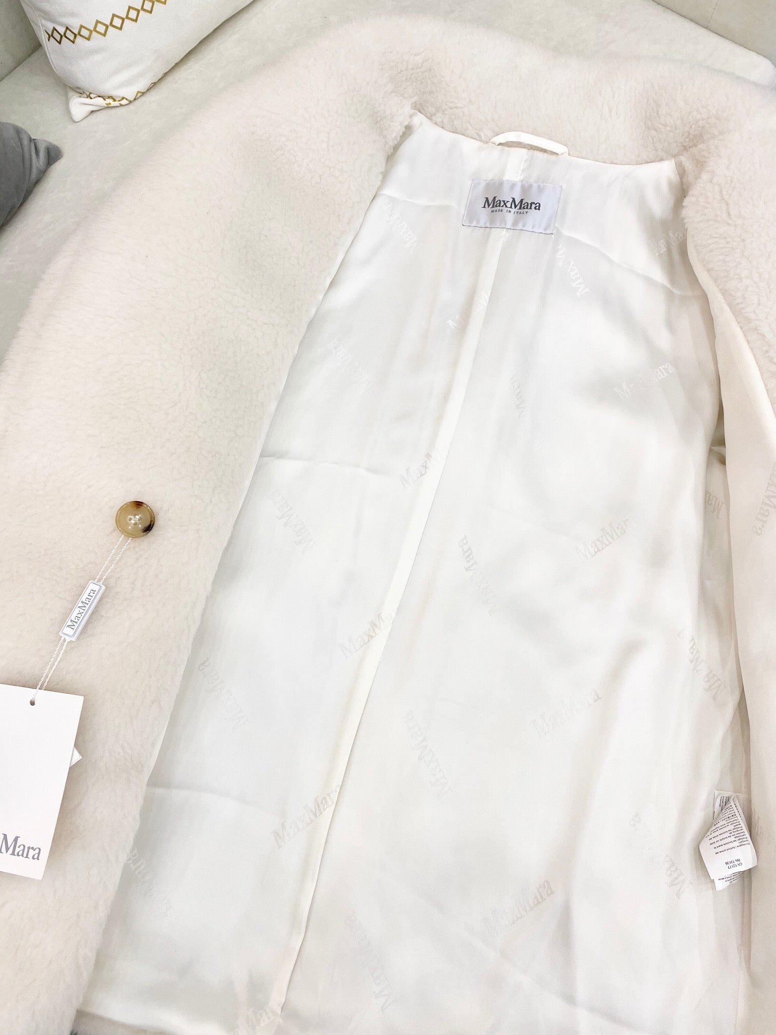 MAX MARA 25S TEDDY SHORT JACKET 078