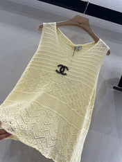 CHANEL LIGHT YELLOW SLEEVELESS KNIT TOP