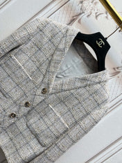 CHANEL 25S TWEED JACKET 420