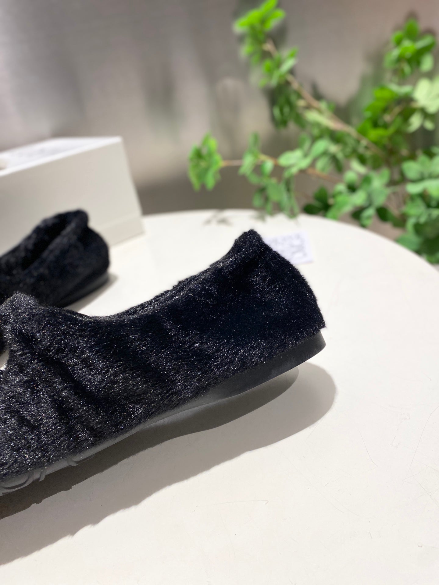 LOEWE 26S BALLET FLATS IN BLACK SHEARLING