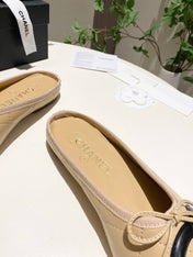 CHANEL 26S FLAT MULES IN BEIGE LAMBSKIN