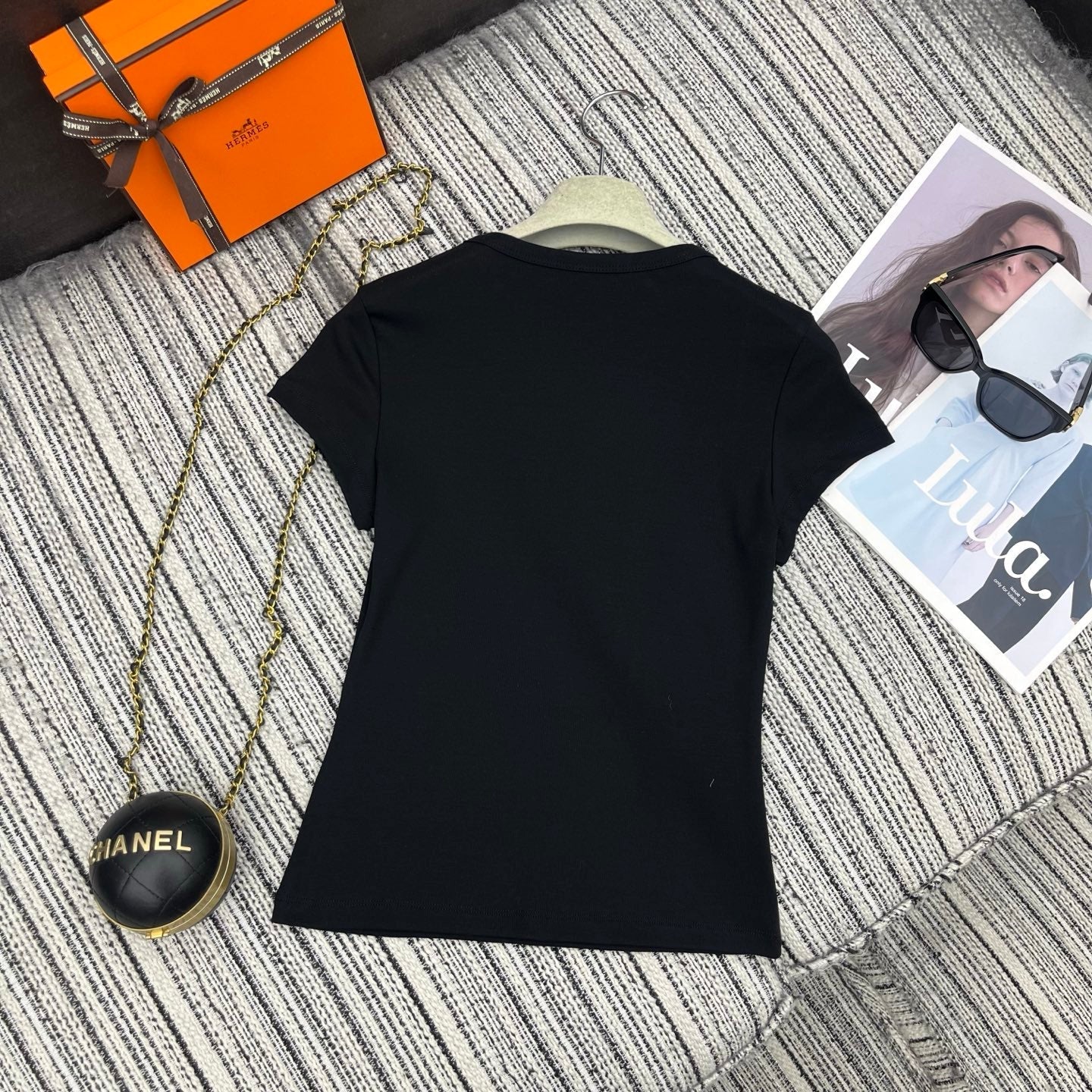 HERMES 26S SHORT SLEEVED CREW NECK T-SHIRT 495