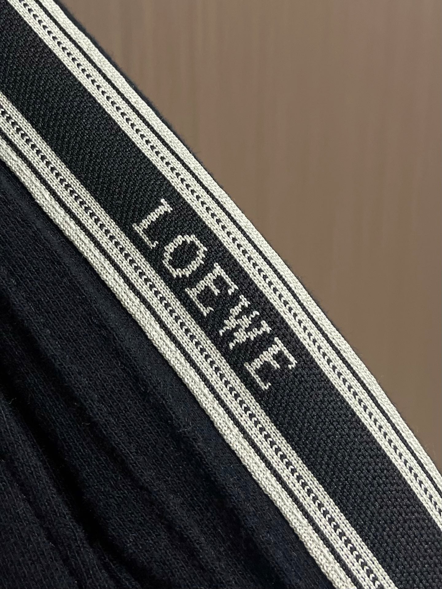 LOEWE 26S SPORTS SHORTS 478