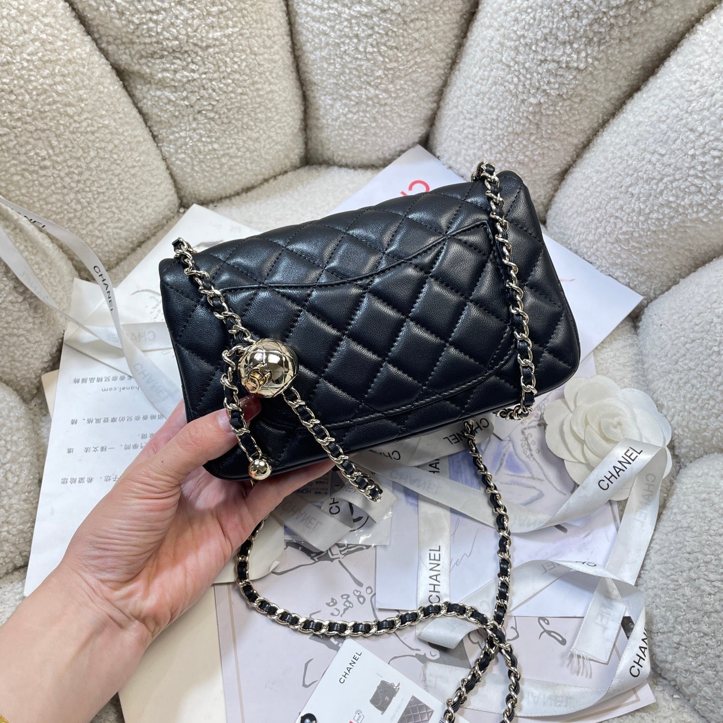 CHANEL 26S FLAP BAG 20 IN BLACK LAMBSKIN