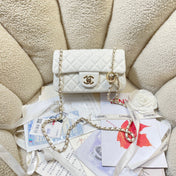 CHANEL 26S FLAP BAG 20 IN WHITE LAMBSKIN