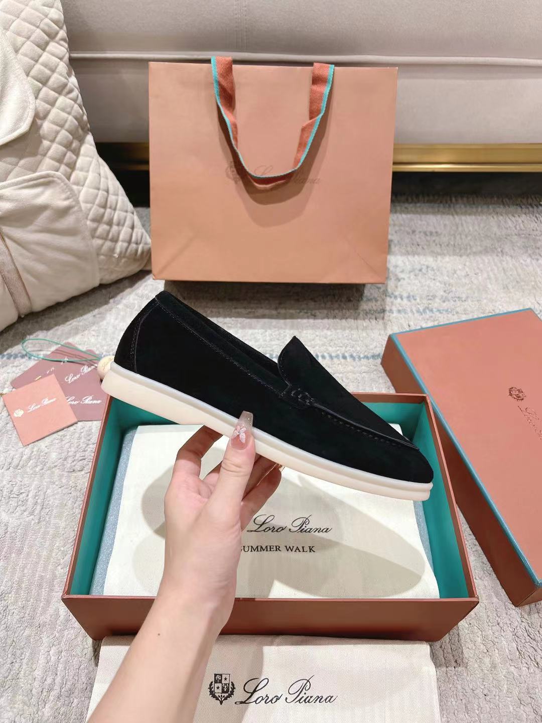 LP LOAFERS 25S IN BLACK SUEDE
