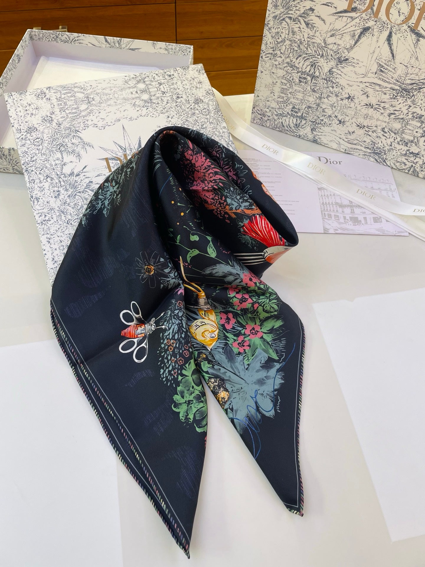 DIOR 26S SCARF 90 IN SILK 318395