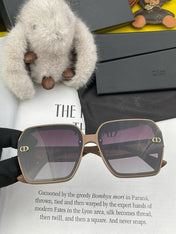 MONTAIGNE SQUARE SUNGLASS D1292 IN LIGHT BROWN ACETATE