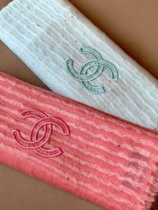 CHANEL 25S SCARF 200 IN CASHMERE VELVET 735756