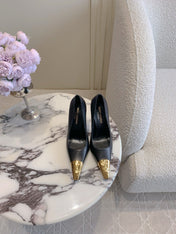 HIGH HEEL 10 CM PUMP IN BLACK CALFSKIN WITH GOLD HARDWARE