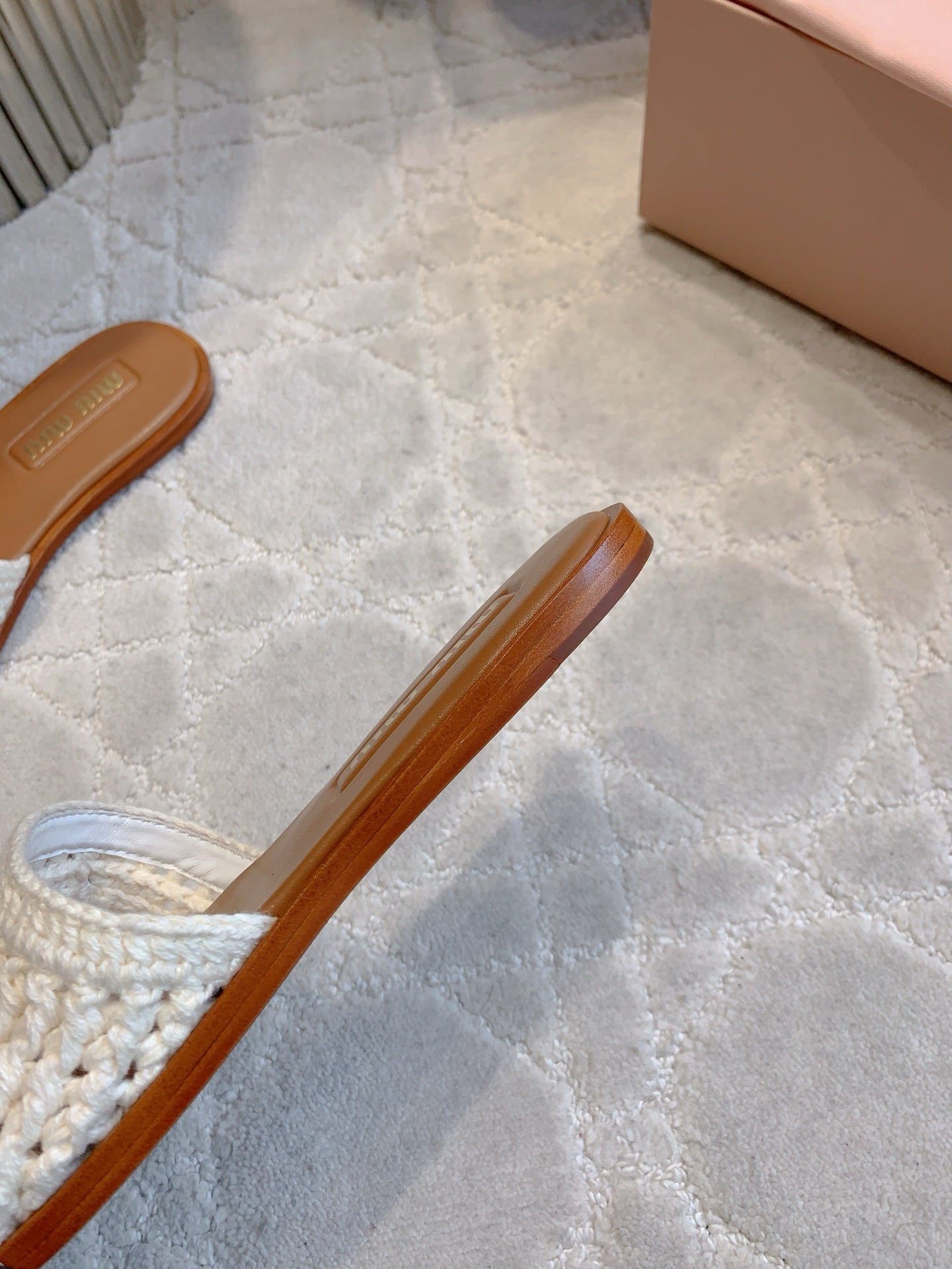MIUMIU 26S SLIDE SANDALS IN WHITE CALFSKIN AND WOOL