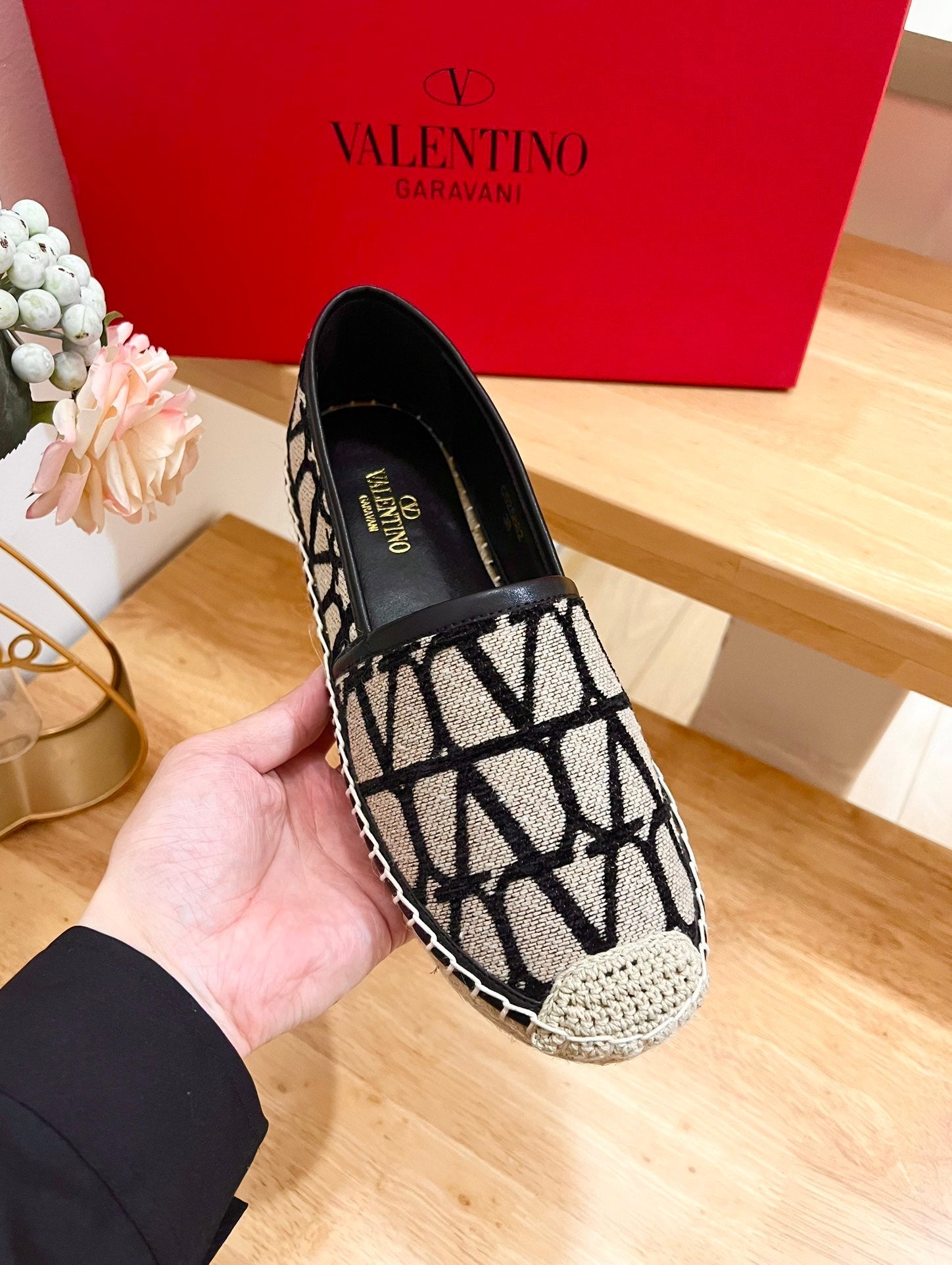 VALENTINO 26S SLIP ON SHOES IN BLACK AND BEIGE JACQUARD CANVAS