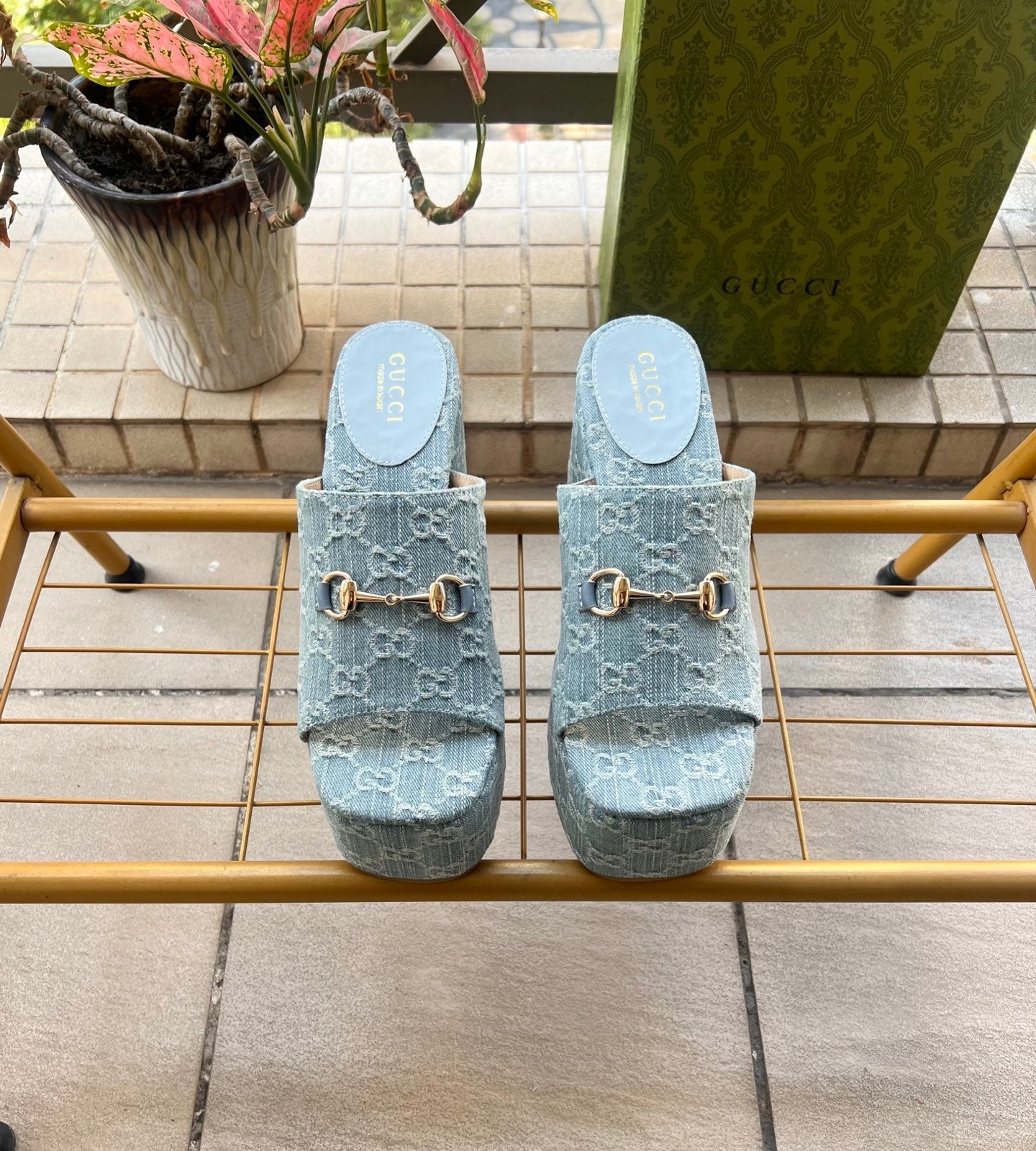 GUCCI 26S WEDGE SANDALS 100 MM IN LIGHT BLUE DENIM