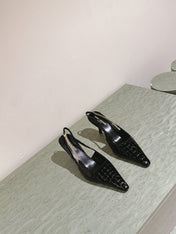 BLAKE SLINGBACK PUMPS 80 IN BLACK CROCODILE-EMBOSSED LEATHER