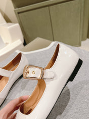 CHLOÉ 26S MARY JANE FLATS IN WHITE GLOSSY CALFSKIN