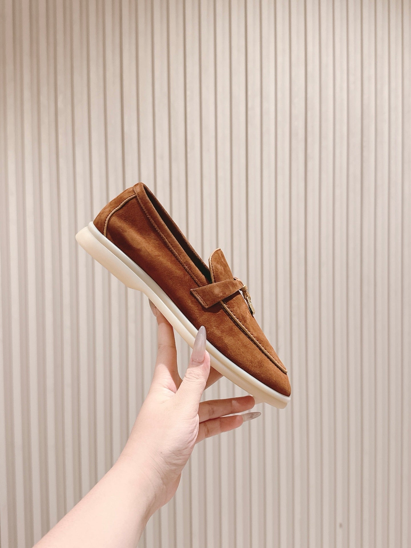 LP LOAFERS 25S IN BROWN SUEDE WITH SILVER HARDWARE
