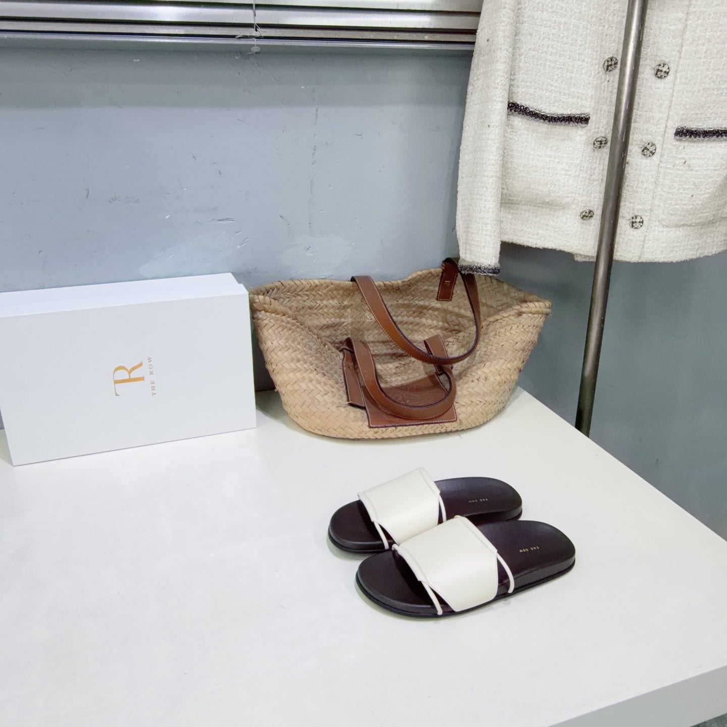 THE ROW 26S STRAP SLIDES IN WHITE CALFSKIN
