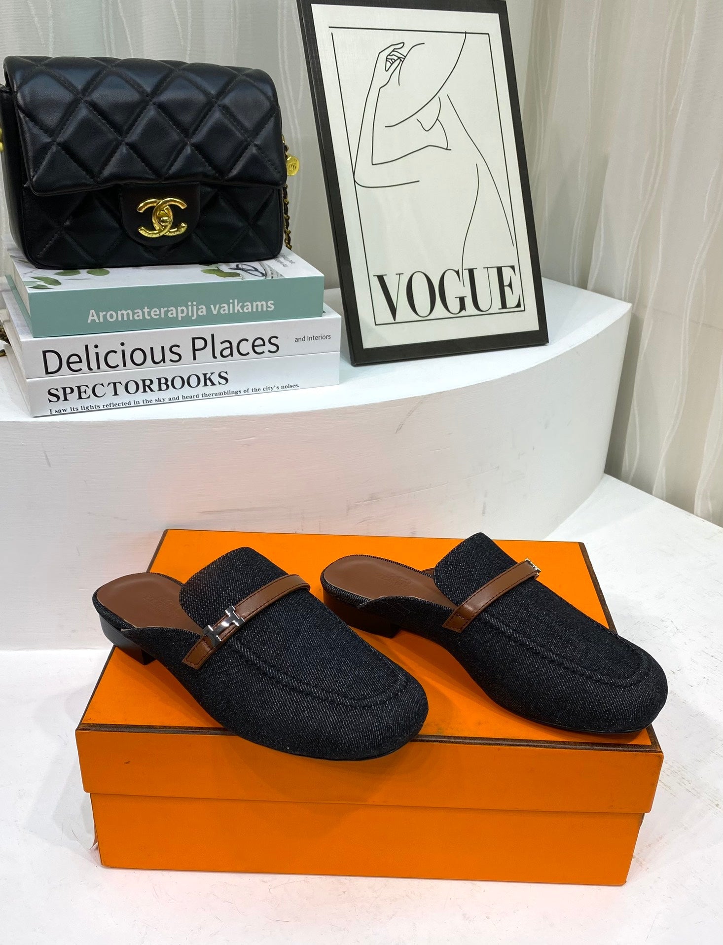 IENA MULE  BLACK CANVAS AND BROWN CALFSKIN