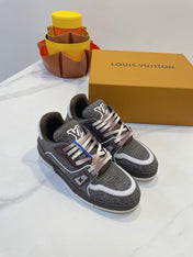 TRAINER SNEAKER IN WOOD BROWN MONOGRAM DENIM FABRIC