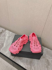 SNEAKERS IN PINK RUBBER