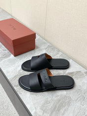 LP 26S CLASSIC H-CUT SLIDES IN BLACK CALFSKIN