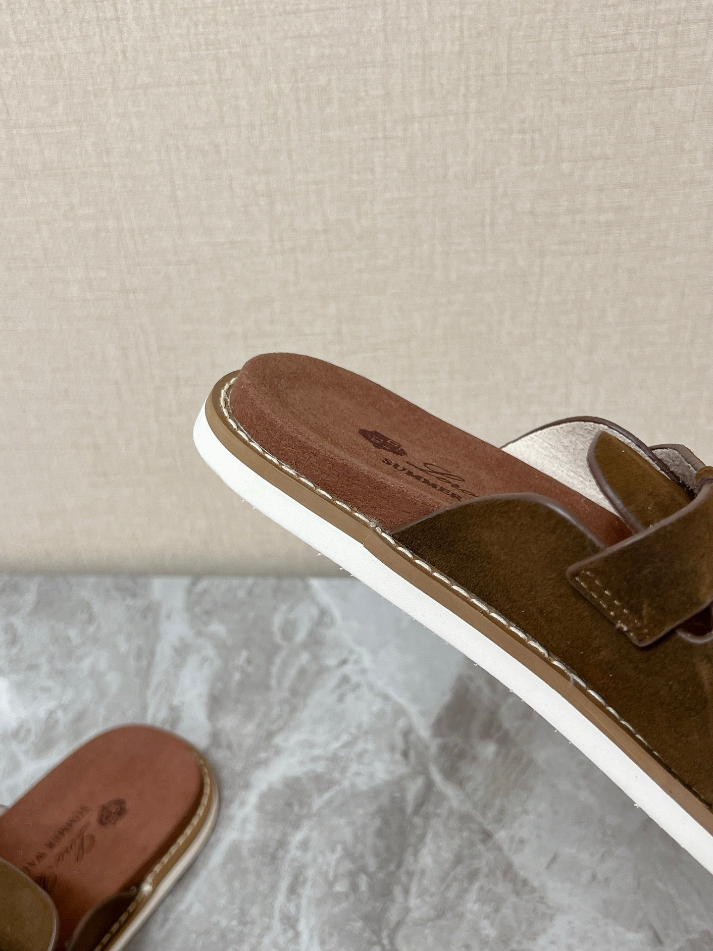 LP 26S LOCK CHARM SLIDES IN DARK BROWN SUEDE SILVER HARDWARE