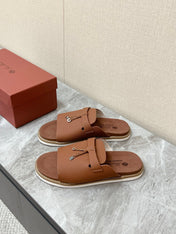 LP 26S LOCK CHARM SLIDES IN CARAMEL BROWN CALFSKIN SILVER HARDWARE