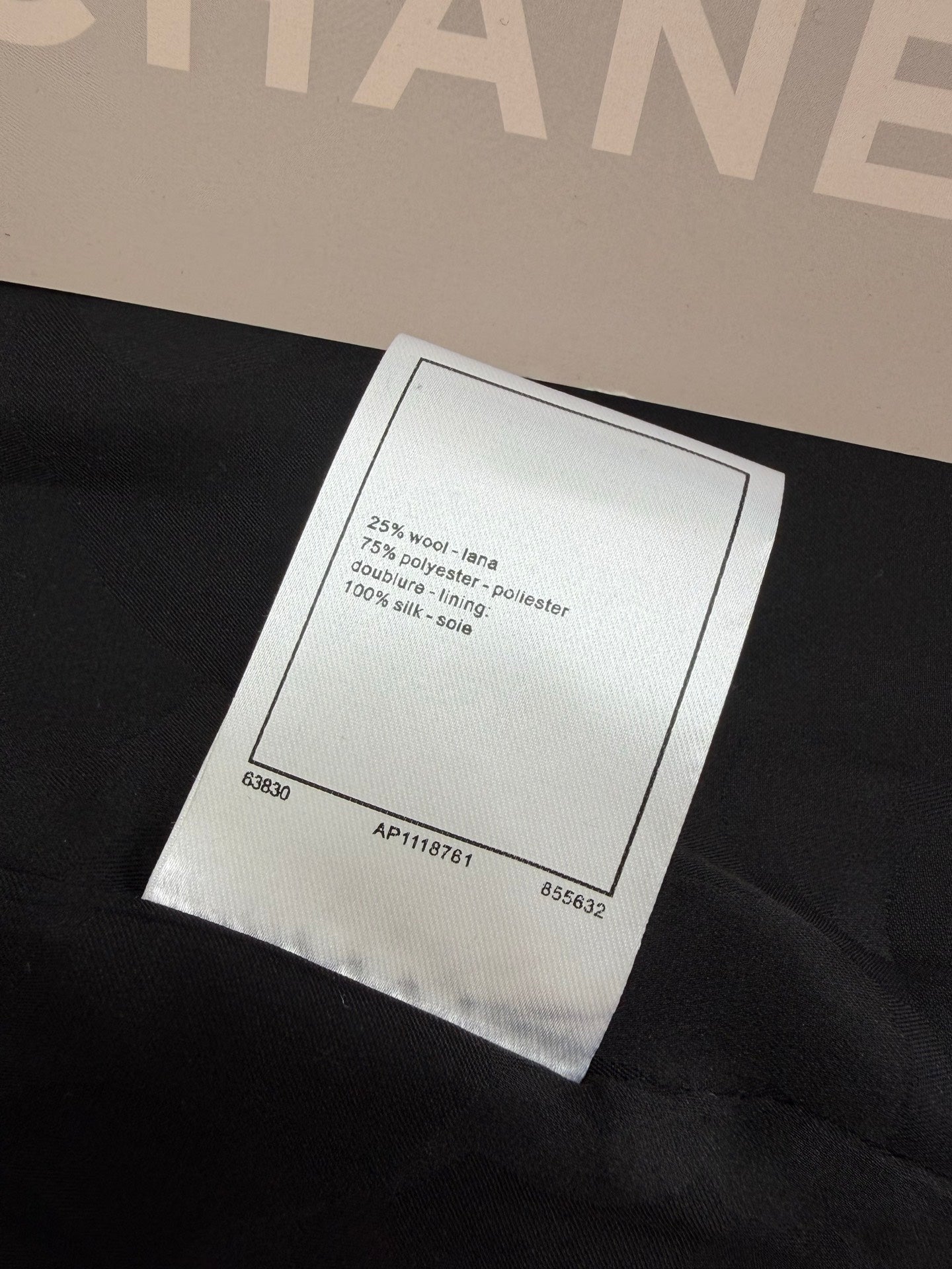 CHANEL 25S CROPPED JACKET 459
