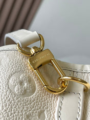 BABYLONE TOTE 31 IN WHITE MONOGRAM EMPREINTE LEATHER