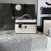 CHANEL 26S VANITY BAG 19 IN WHITE QUILTED LAMBSKIN SILVER HARDWARE