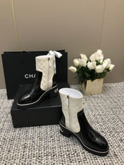 ROUND-TOE SHORT BOOTS BLACK MIX WHITE SHEEPSKIN