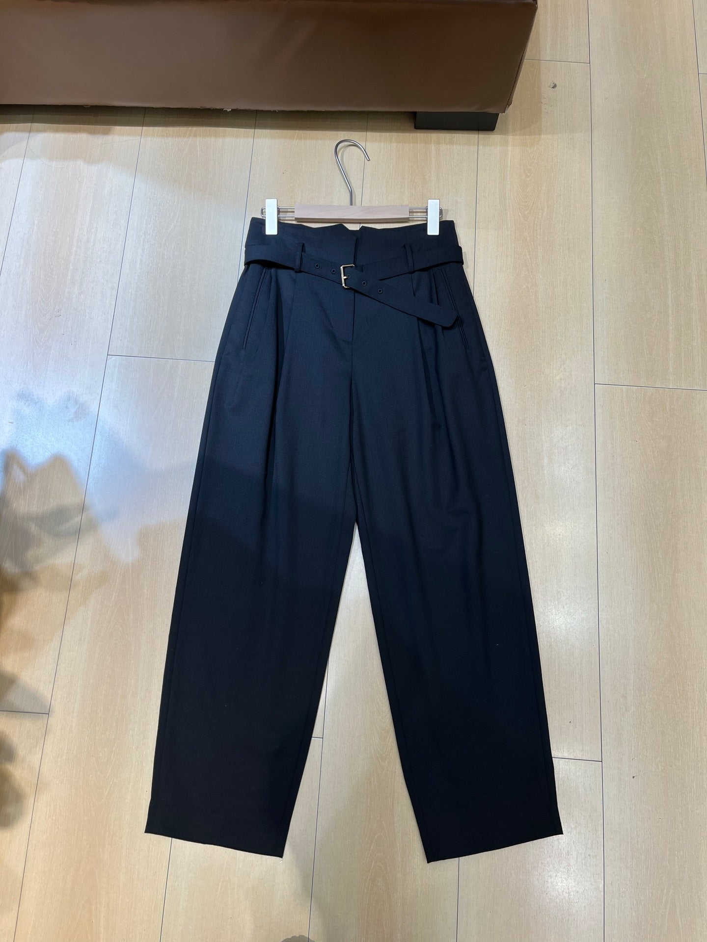 LP 26S HIGH-WAIST DRESS PANTS 622