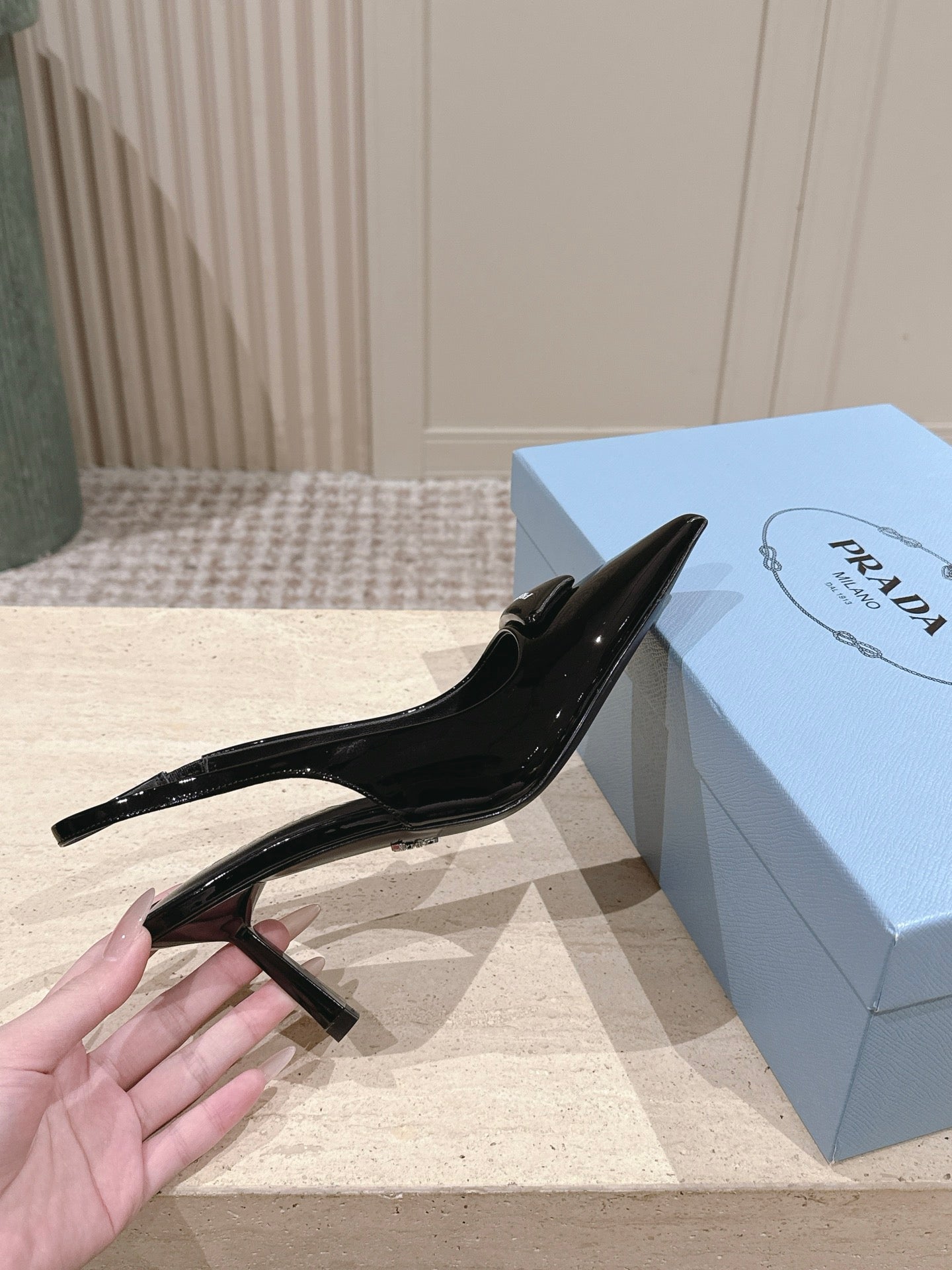 PRADA 26S POINTED-TOE SLINGBACK HEELS 75MM IN BLACK PATENT CALFSKIN