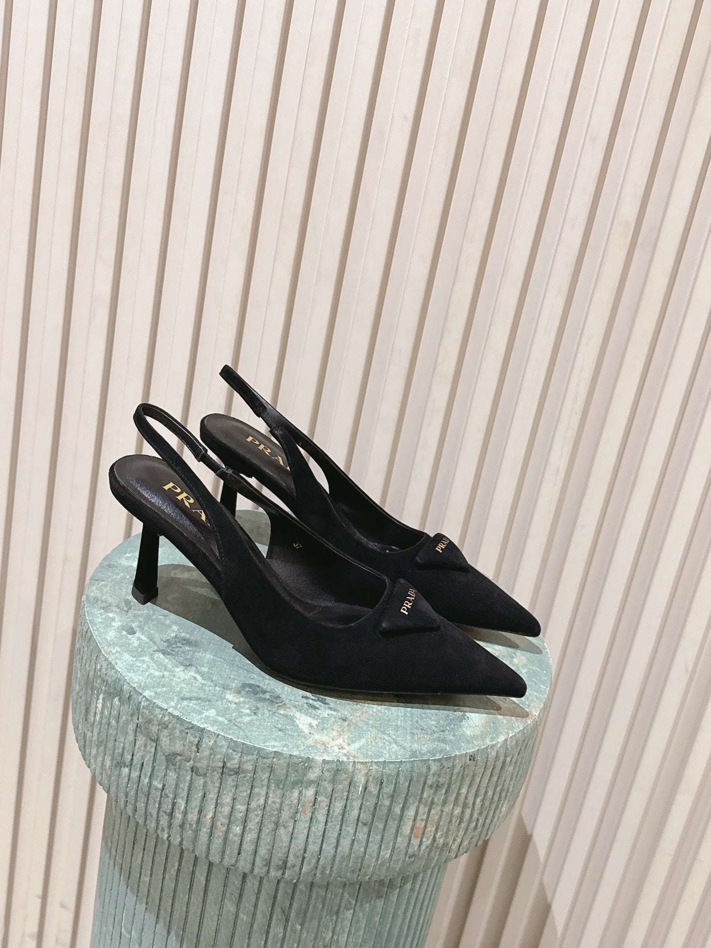 PRADA 26S POINTED-TOE SLINGBACK HEELS 75MM IN BLACK SUEDE WITH LOGO