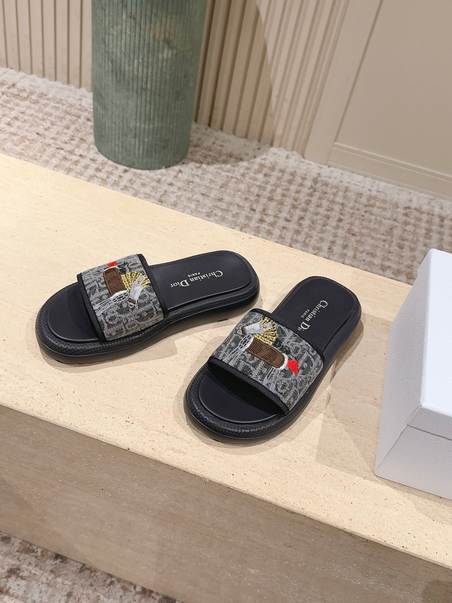 DIOR 26S SLIDE SANDALS IN GREY MONOGRAM EMBROIDERED CANVAS