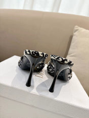 DIOR 26S KITTEN HEEL SLIDE SANDALS 85MM IN BLACK MONOGRAM CANVAS CALFSKIN CHAIN STRAP