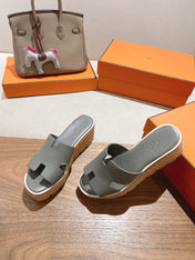 HM 25S HIGH WEDGE SANDALS IN LIGHT GREY LAMBSKIN STYLE 9