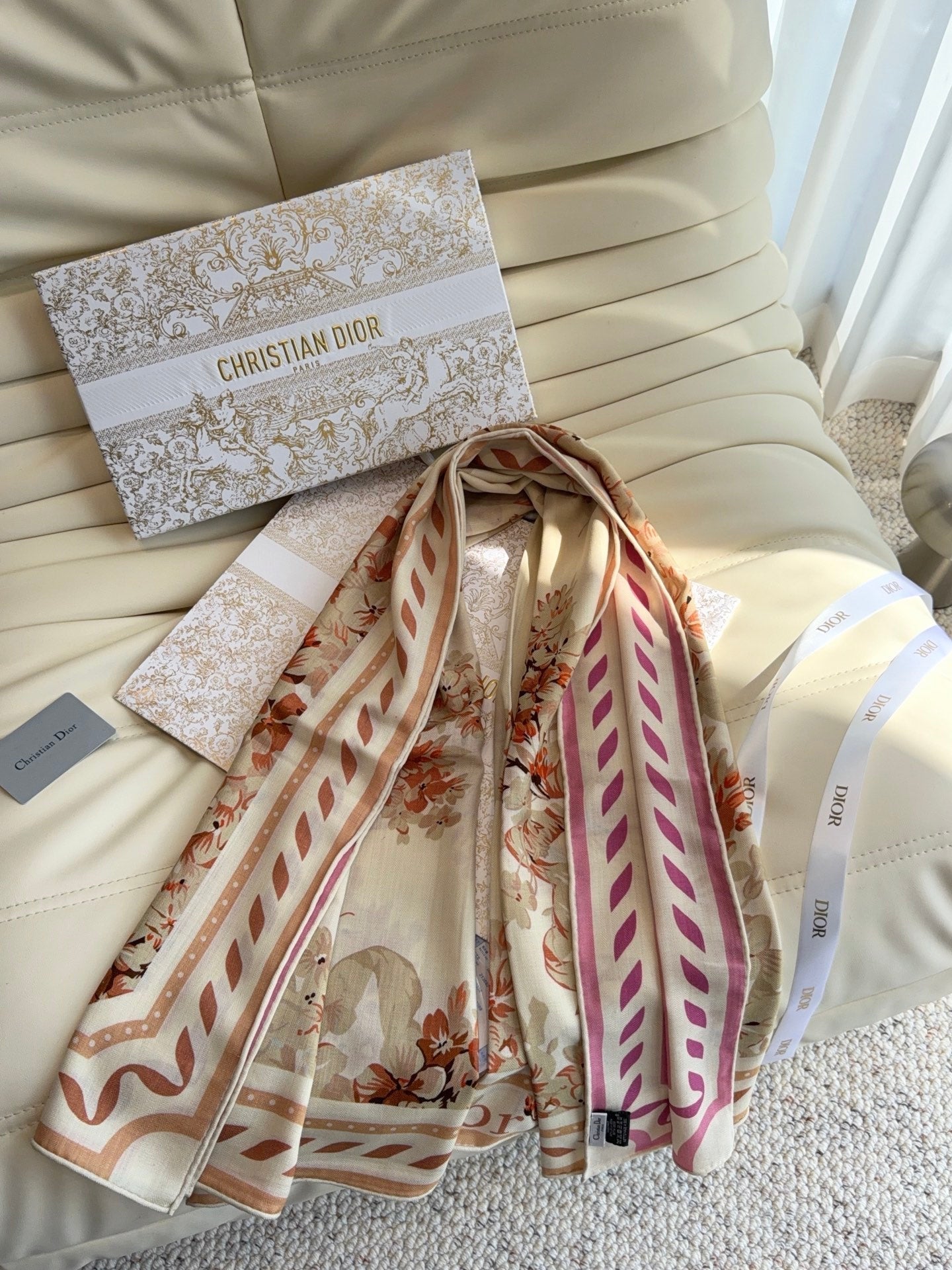 DIOR 26S SCARF 140 IN CASHMERE AND SILK 513568