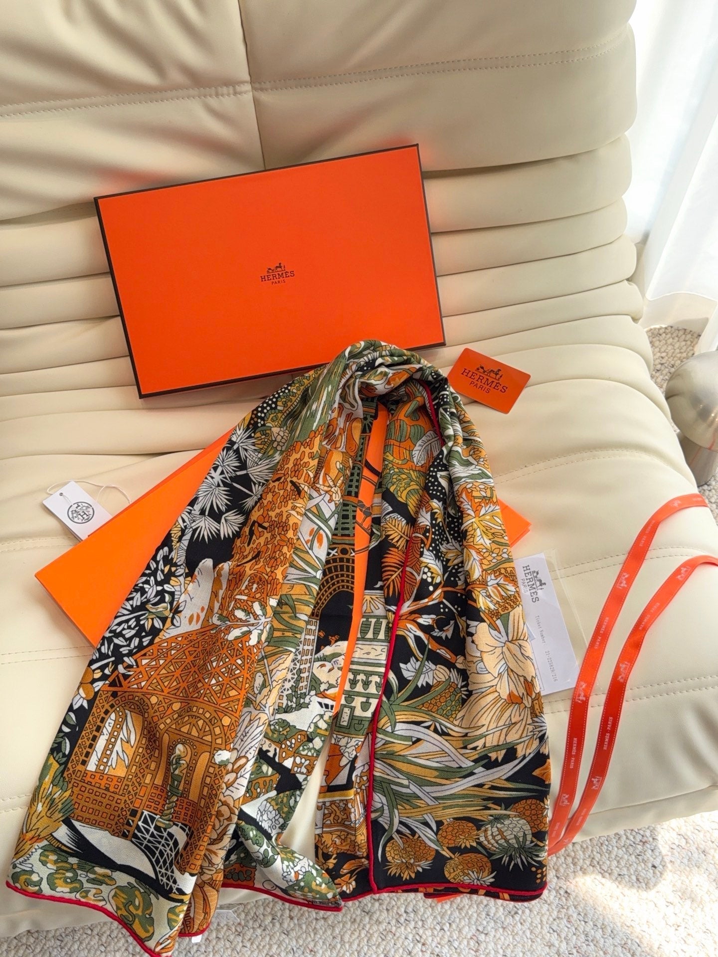 HERMES 26S SCARF 140 IN SILK AND CASHMERE 498307