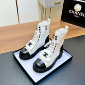 CHANEL 25S HIGH ANKLE BOOTS WITH ZIPPER IN WHITE GLOSSY CALFSKIN GOLD HARDWARE