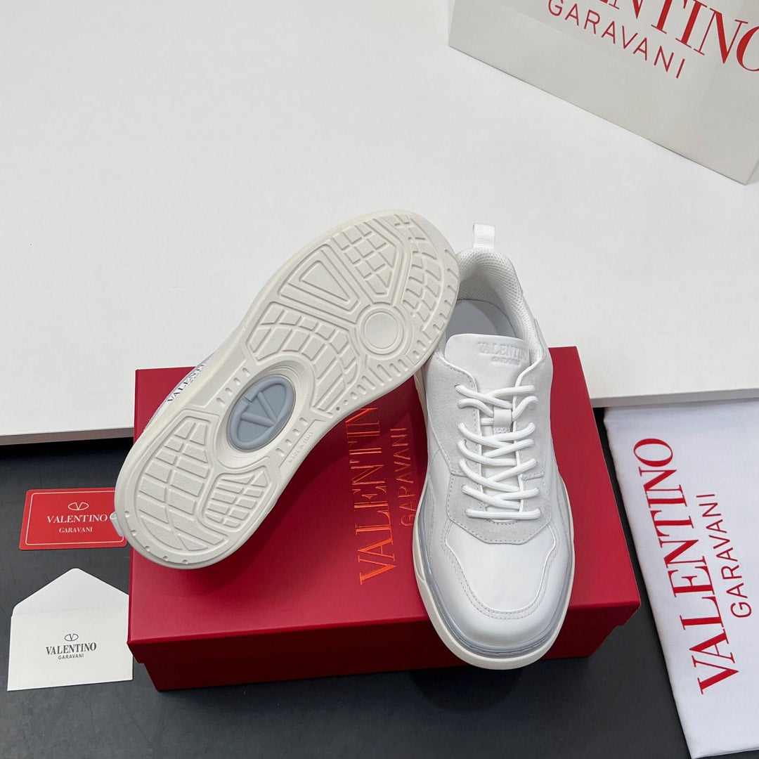 VALENTINO 25S RUNBOOT SNEAKERS IN WHITE SUEDE AND LAMBSKIN