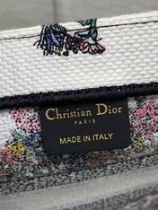 DIOR 25S LUCKY SMALL DIOR BOOK TOTE 26 IN WHITE MULTICOLOR DIOR STAR EMBROIDERY