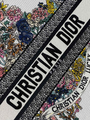 DIOR 25S LUCKY LARGE DIOR BOOK TOTE 42 IN WHITE MULTICOLOR DIOR STAR EMBROIDERY
