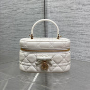 DIOR 26S MINI VANITY 17 IN WHITE LAMBSKIN