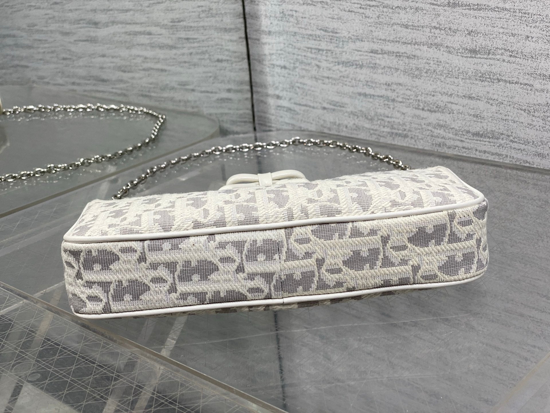 DIOR 26S PROMENADE BAG 22 IN BEIGE OBLIQUE JACQUARD