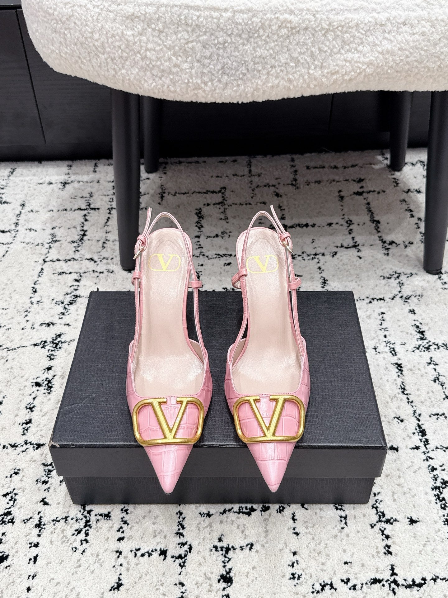 VALENTINO 26S SLINGBACKS 80 MM IN LIGHT PINK CROC EMBOSSED CALFSKIN