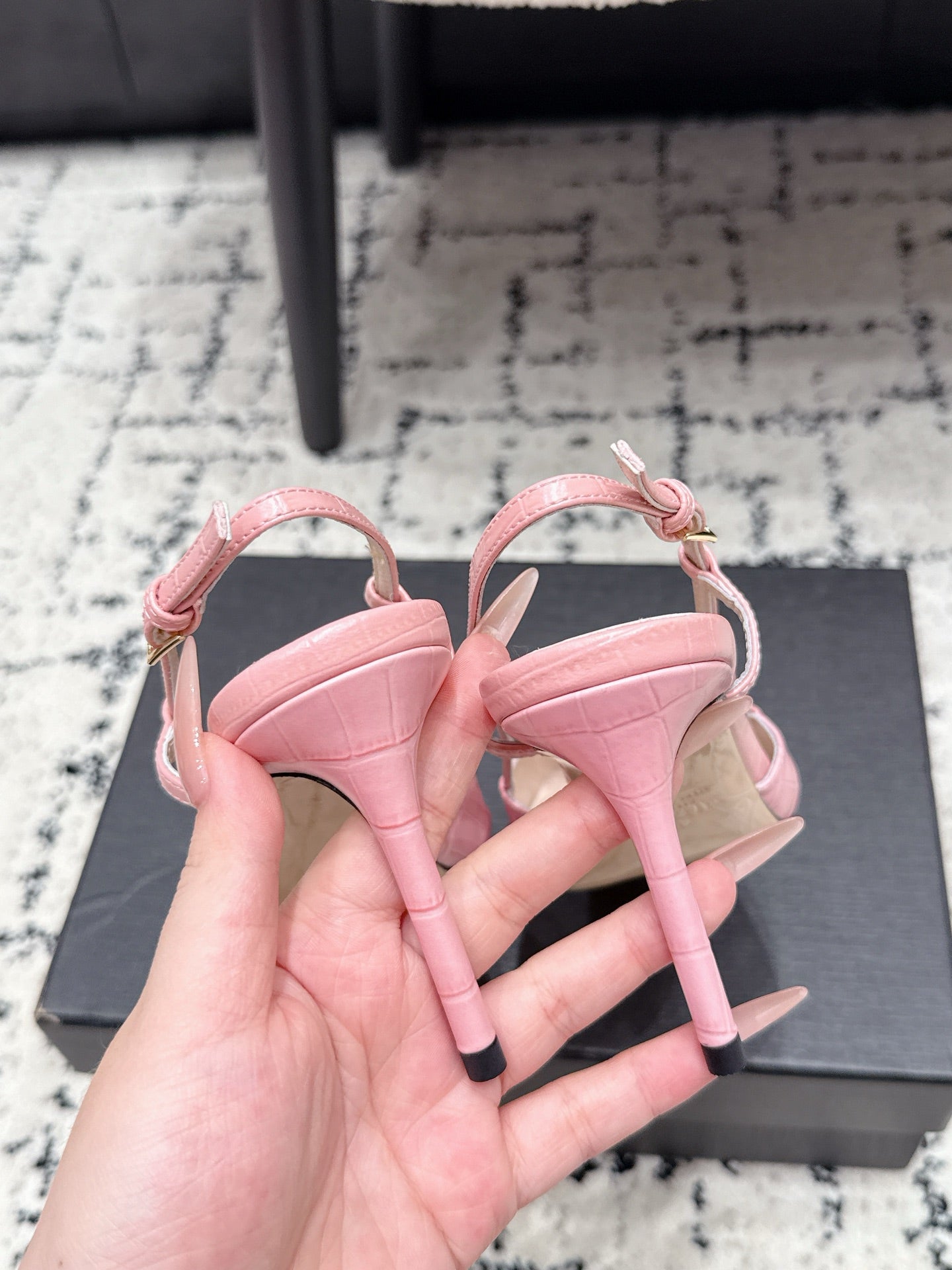 VALENTINO 26S SLINGBACKS 80 MM IN LIGHT PINK CROC EMBOSSED CALFSKIN