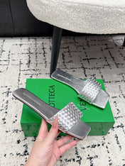 BOTTEGA VENETA 26S SQUARE-TOE WOVEN-STRAP SANDALS IN SILVER LAMBSKIN